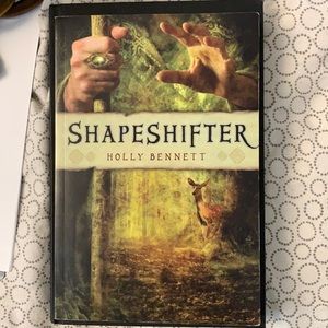 Shapeshifter by Holly Bennett